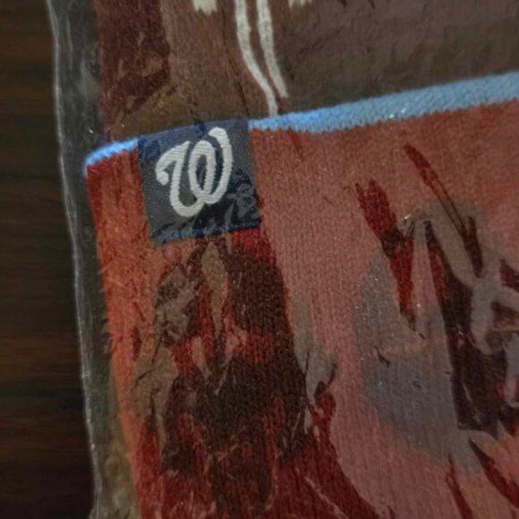 Star Wars Beanie Washington Nationals SGA 2024 Reversible Winter Hat NIP - Picture 4 of 7